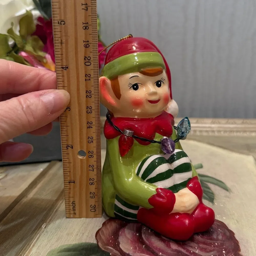 Mr. Christmas Follow the Magic Lighted Elf Ornament